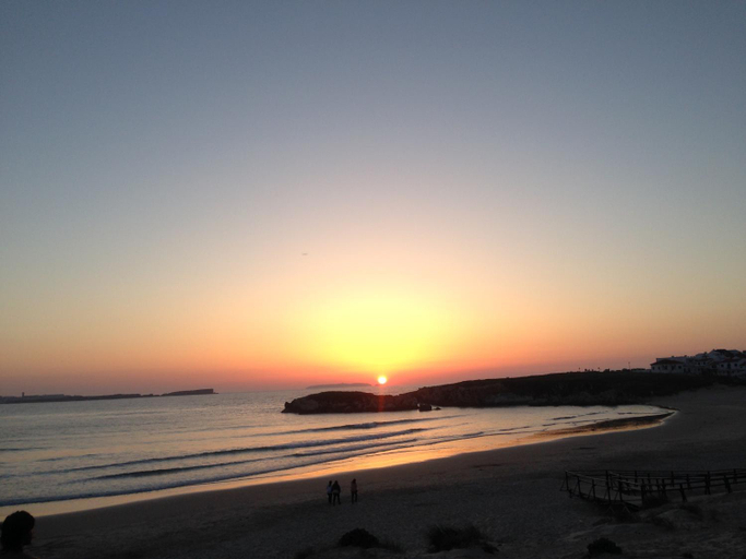 Others 5, O Tourinho Baleal, Peniche
