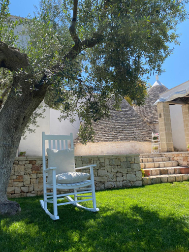Others 5, Trulli sull'Aia San Michele, Bari