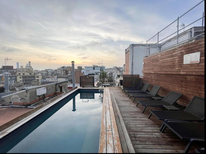 Sport & Beauty 3, Enjoybcn Gaudi Apartments, Barcelona