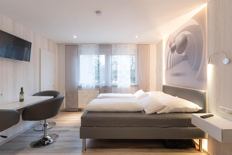 Bedroom 2, Messe-Hotelzimmer-Appartements, Leverkusen