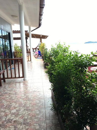 Others 4, Baan Purada, Ko Lanta