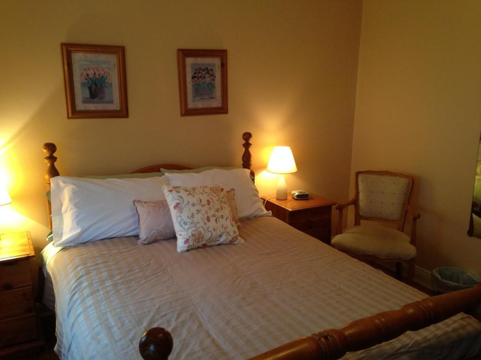Others 5, Kilbora B&B