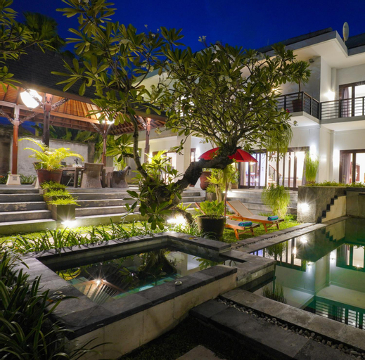 Swimming Pool 6