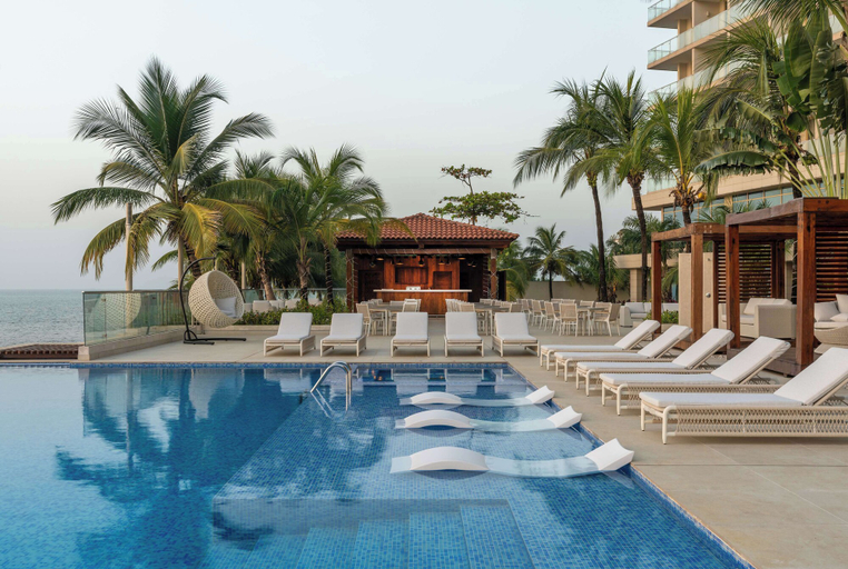 Sport & Beauty 2, Radisson Blu Hotel, Conakry, Conakry