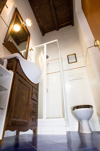 Bathroom 4, Pettinary Village B&B, Roma