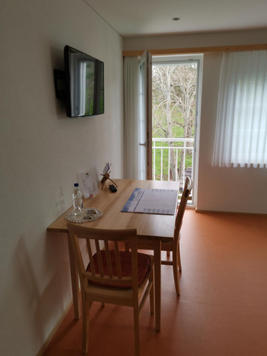Others 4, Gastehaus Eisenhut, Appenzell Ausserrhoden