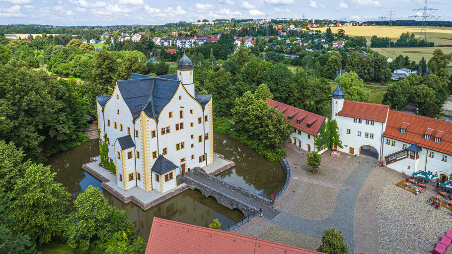  Schlosshotel Wasserschloss Klaffenbach, Chemnitz