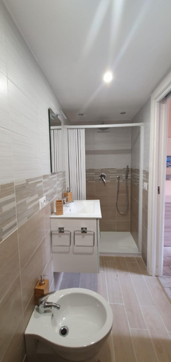 Bathroom 5, Le Vie del Centro - B&B, Napoli
