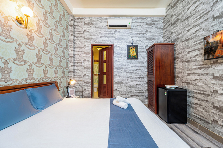 Bedroom 8