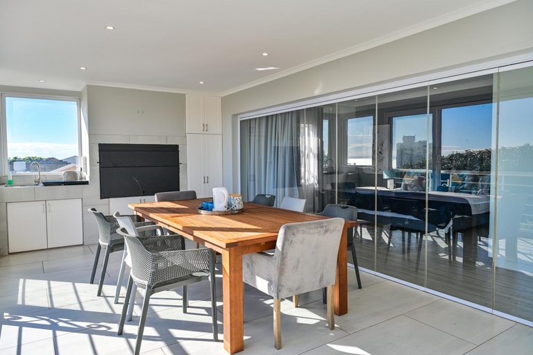 Others 5, Harbour Cottages, Humewood, Nelson Mandela Bay