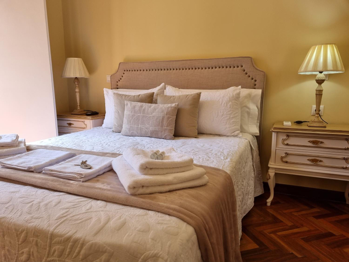 Others 5, Casa de Lorca, Madrid