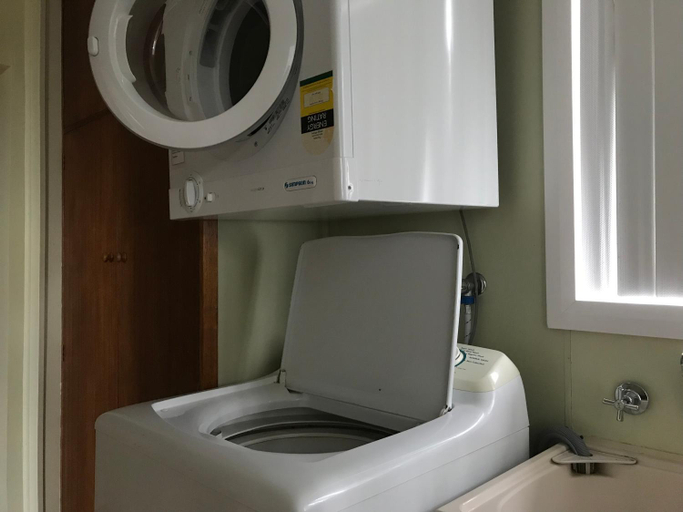 Bathroom 4, Beachend Bicheno Apartment, Glamorgan-Spring Bay