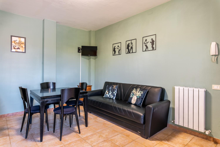 Others 4, San Concordio Apartments - Affitti Brevi Italia, Lucca