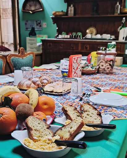 Food & Drinks 5, Vittorio Emanuele Rooms di Prinzi, Palermo