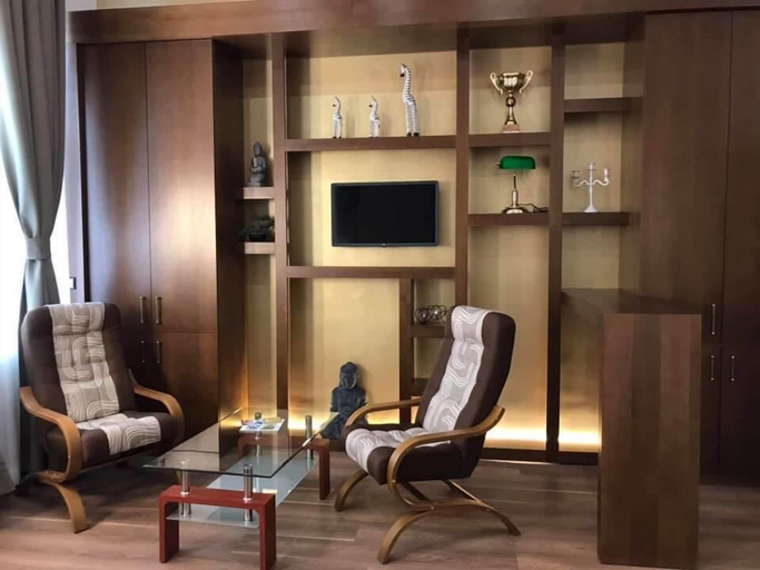 Others 5, Vinci Apartman Szombathely, Szombathely