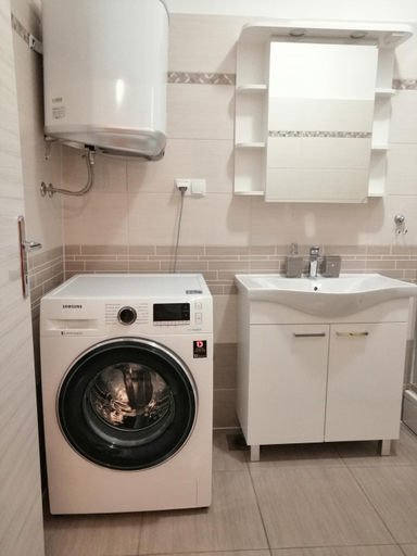 Bathroom 2, Apartments M&B, Senj