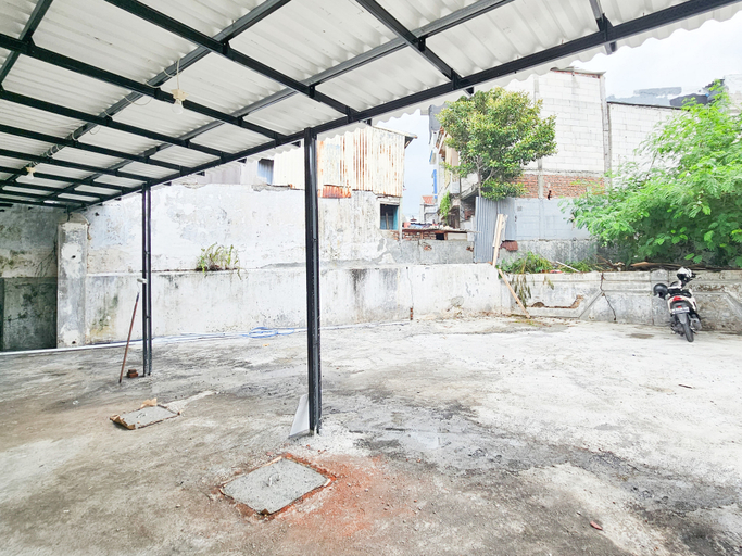 Others 5, RedDoorz near Mulyosari, Surabaya