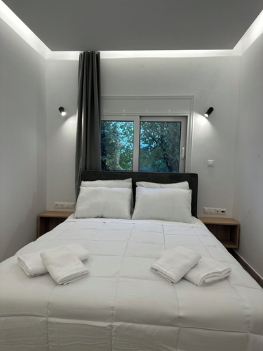 Bedroom 2, Olympian Altis Hotel, West Greece