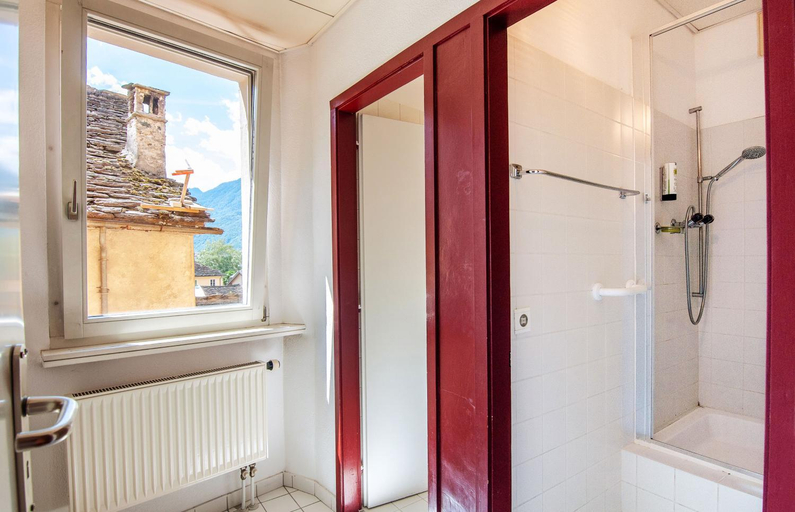 Bathroom 2, Rustico by Al Giardinetto, Riviera