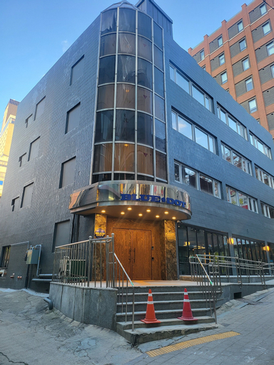 Bluedot Poshtel Myeongodong, Jung