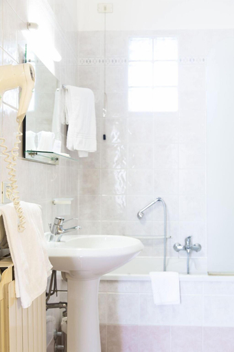 Bathroom 3