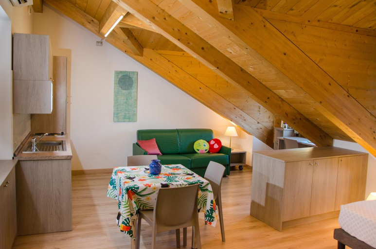 Others 2, Turin Sweet Home, Torino