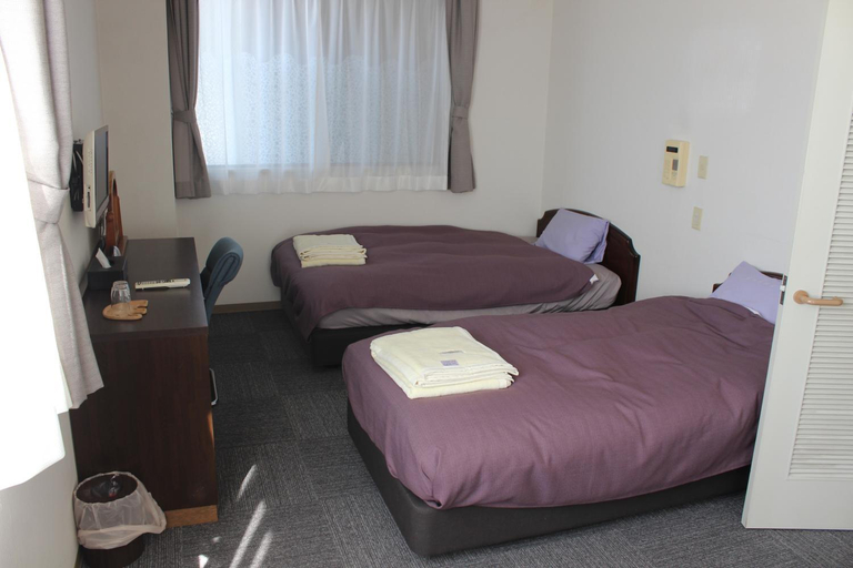 Bedroom 9
