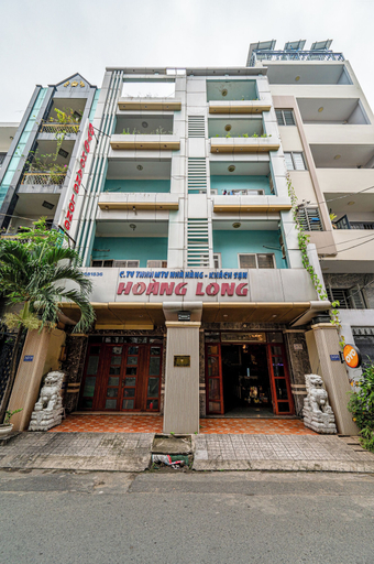 Hoàng Long Hotel By Cozrum, District 10