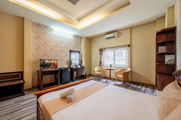 Others 5, Hoàng Long Hotel By Cozrum, District 10