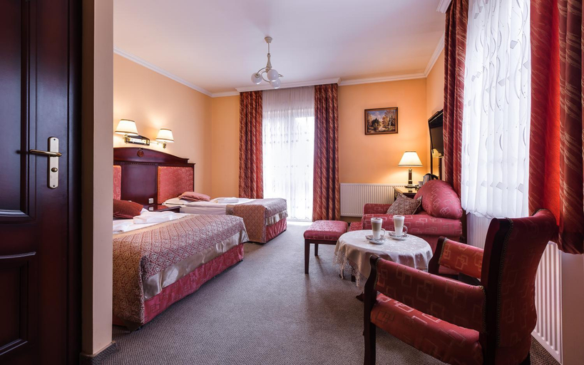 Bedroom, Hotel*** Adam & SPA, Kłodzko
