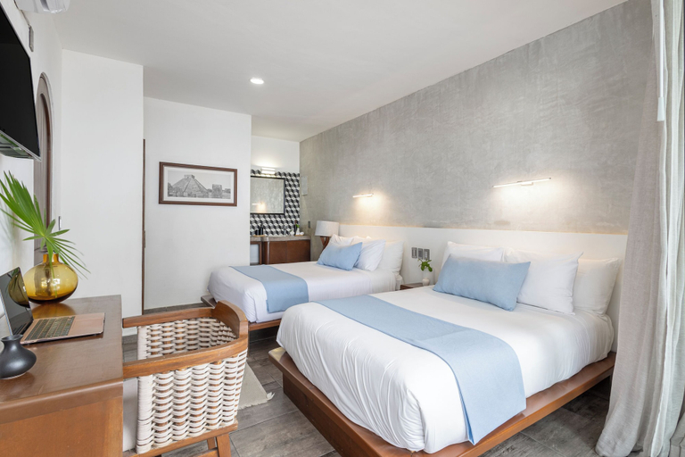 Bedroom 3, Areia Playa del Carmen-Beach front Hotel, Cozumel