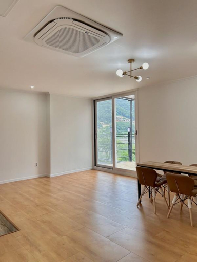 Others, Changwon Shady House Bed and Breakfast, Masan