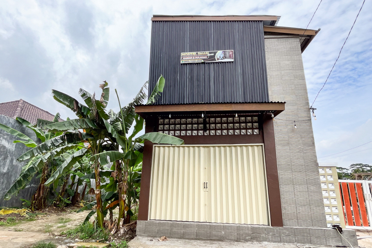 Exterior & Views 2, RedDoorz Syariah @ Hostel Imah 3 Lampung, Bandar Lampung