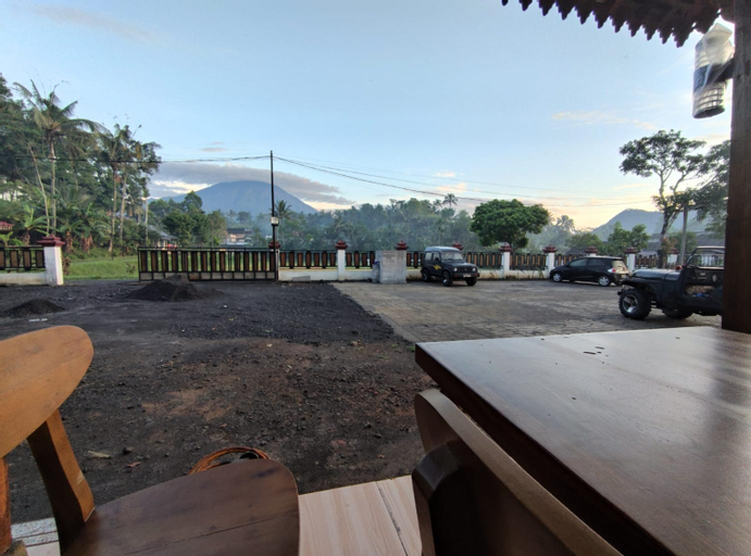 Exterior & Views 2, Indah Damai Cottages, Lumajang