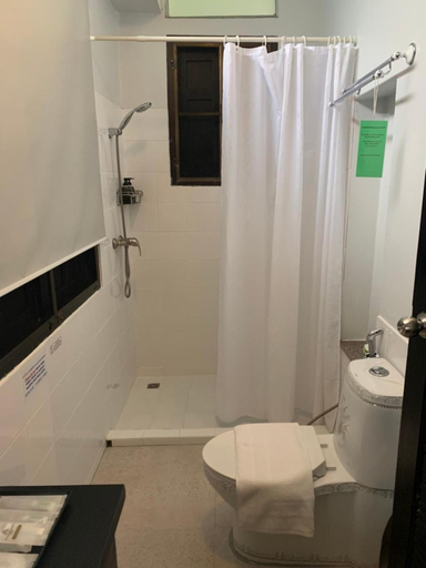 Bathroom 3, Fullrich Lanna Suite, Muang Chiang Mai