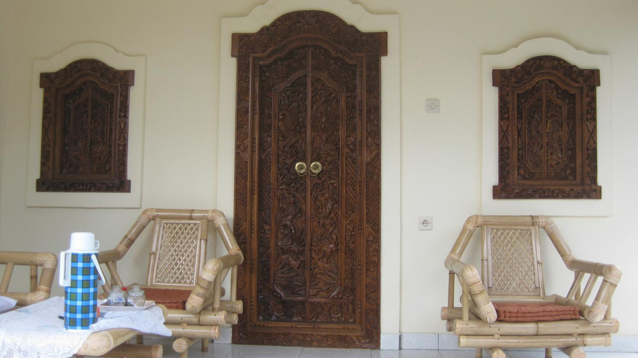 Others 3, Koming House, Gianyar