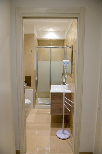Bathroom 1, Corallo Rosso B&B, Palermo