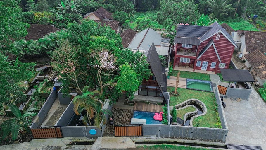 Exterior & Views 2, Ubu Villa Kinanthi, Sleman