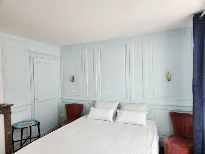 Others 5, LE ZOLA, Cher