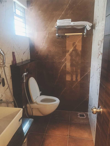 Bathroom 3, Astra Hotels and Suites - Sector 7 HSR, Bangalore