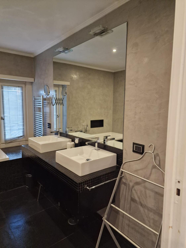 Others 2, ELEGANT ROOMS PARIOLI, Rome