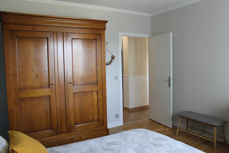 Bedroom 1, La Villa Corentine, Ain