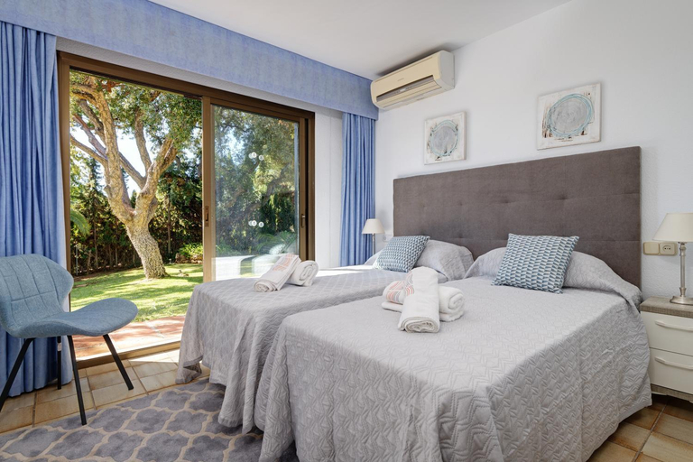 Bedroom, Villa with private pool and garden in Marbella, Málaga