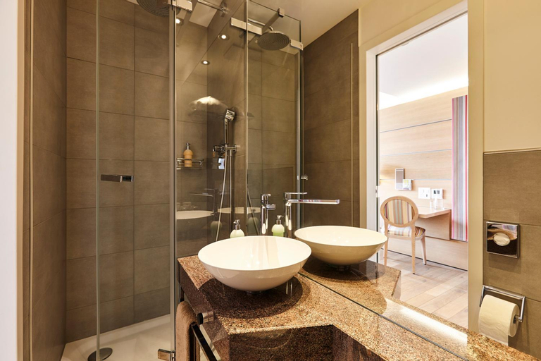 Bathroom 3