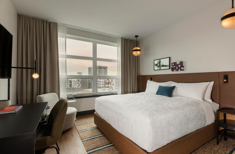 Bedroom 24