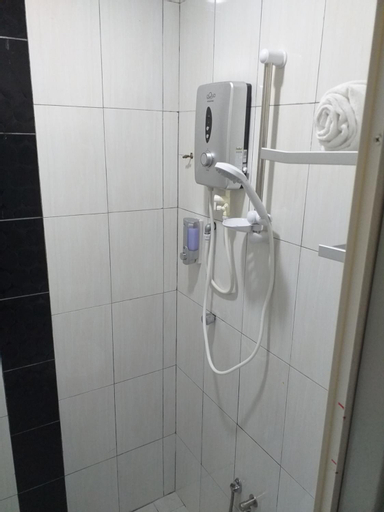 Bathroom 6