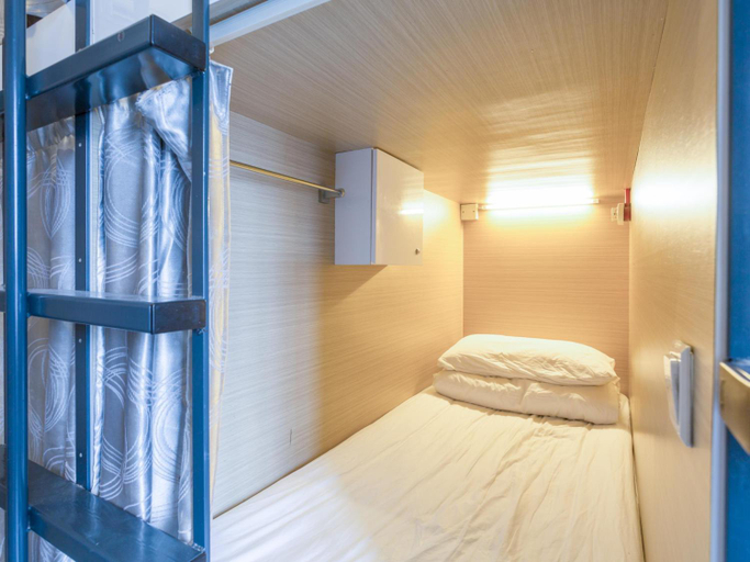 Bedroom 26