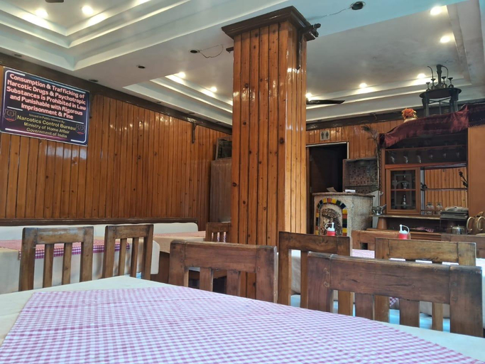Food & Drinks, HOTEL INDIA HOUSE, Kangra
