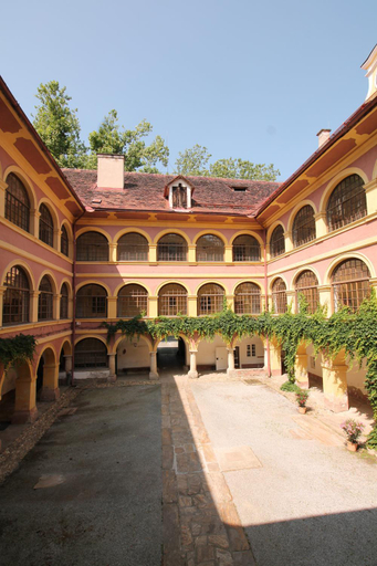Exterior view 2, Schloss Frauenthal, Deutschlandsberg