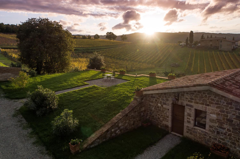 Wine Estate Rooms Paradiso di Cacuci, Siena